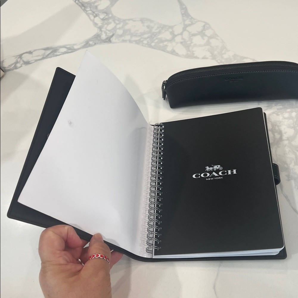 Cute. Coach 🐧🐧Notebook Set... - Picture 6 of 14